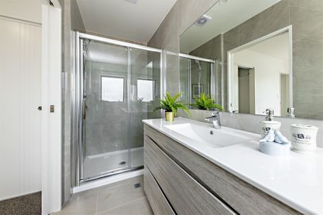 Photo of property in 1/17 Alfriston Road, Manurewa East, Auckland, 2102