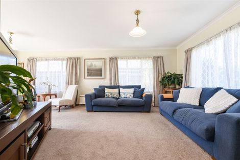 Photo of property in 36 Waiwherowhero Drive, St Andrews, Hamilton, 3200