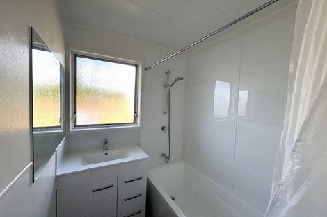 Photo of property in 2/2 Arden Court, Clover Park, Auckland, 2019