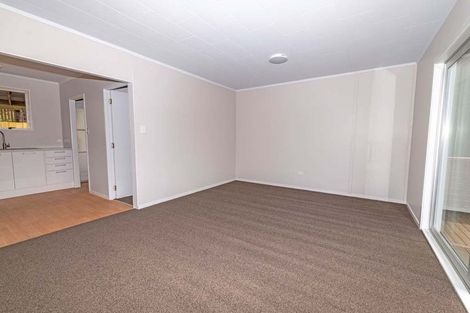 Photo of property in 2/63 Zita Maria Drive, Massey, Auckland, 0614