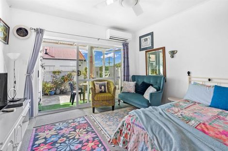 Photo of property in 12 Selwyn Avenue, Avenues, Whangarei, 0110