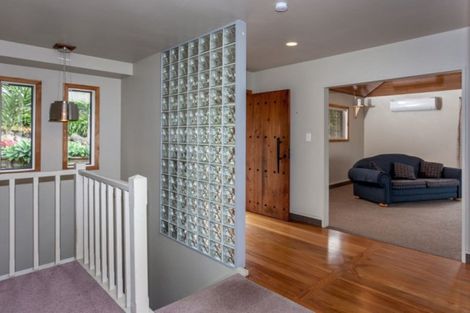 Photo of property in 8 Brenton Place, Whangamata, 3691