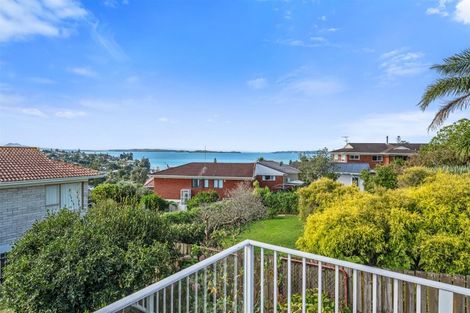 Photo of property in 80 Litten Road, Cockle Bay, Auckland, 2014