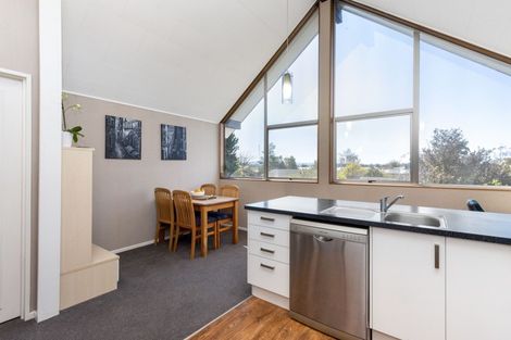Photo of property in 4 Bristol Street, Tamatea, Napier, 4112