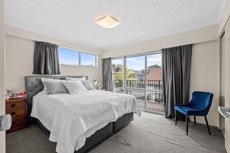 Photo of property in 207 Maidstone Road, Avonhead, Christchurch, 8042