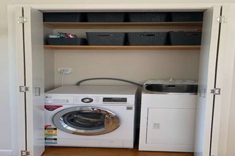 Photo of property in 31 Mandalay Terrace, Khandallah, Wellington, 6035