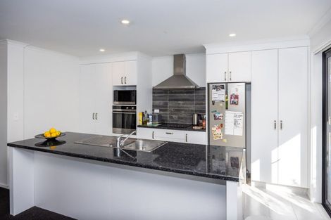 Photo of property in 8 Ladeira Place, Fitzroy, Hamilton, 3206