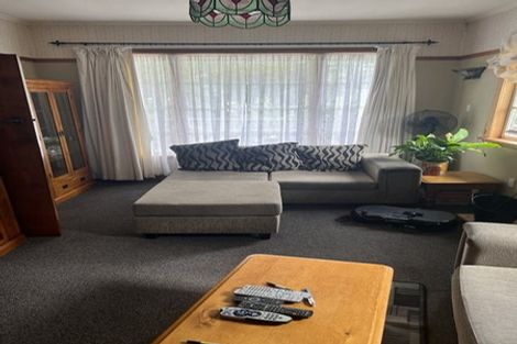 Photo of property in 20 Ranui Terrace, Tawa, Wellington, 5028