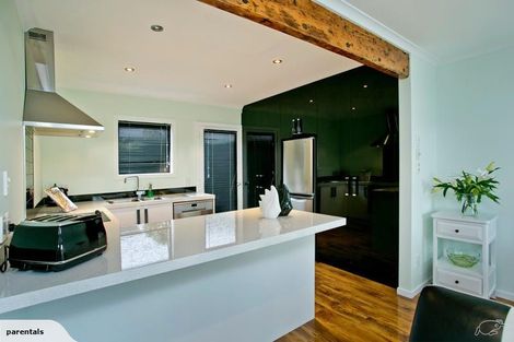 Photo of property in 6/16 Rutland Road, Stanley Point, Auckland, 0624