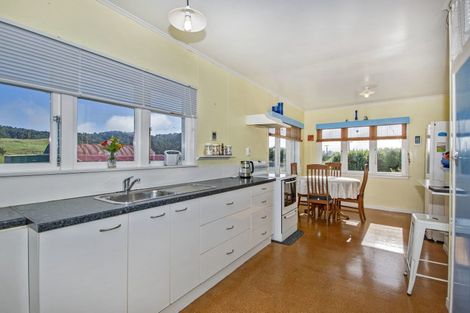 Photo of property in Swamp Road, Mareretu, Paparoa, 0571