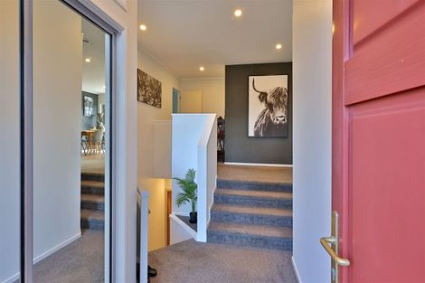 Photo of property in 62 Vintage Drive, Henderson, Auckland, 0612