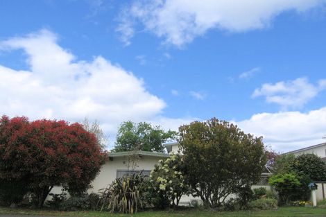 Photo of property in 121 Taupo View Road, Taupo, 3330