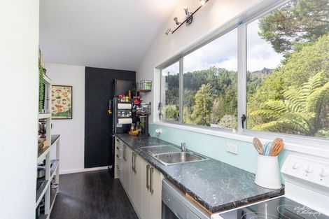 Photo of property in 470c Stokes Valley Road, Stokes Valley, Lower Hutt, 5019