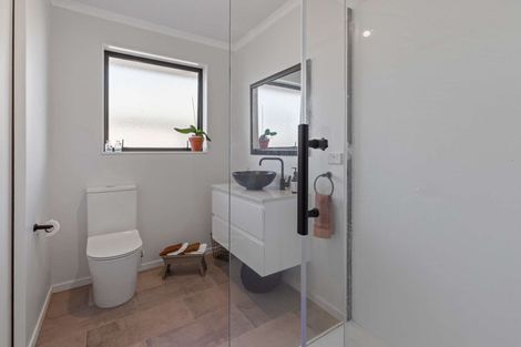 Photo of property in 19 Farnborough Drive, Nawton, Hamilton, 3200