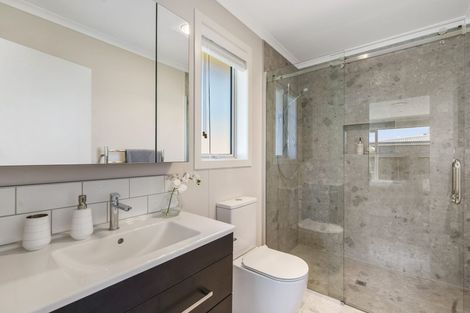 Photo of property in 6 Grove Lane, Omokoroa, 3114