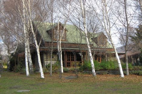 Photo of property in 9 Hunter Crescent, Wanaka, 9305