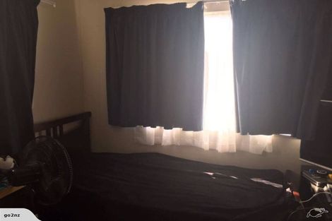 Photo of property in 80a Lynn Road, Bayview, Auckland, 0629