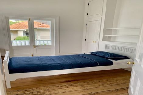 Photo of property in 29 Ewen Alison Avenue, Devonport, Auckland, 0624