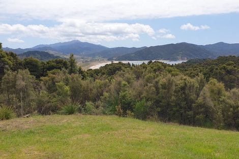 Photo of property in 890 Tuateawa Road, Waikawau, Coromandel, 3584