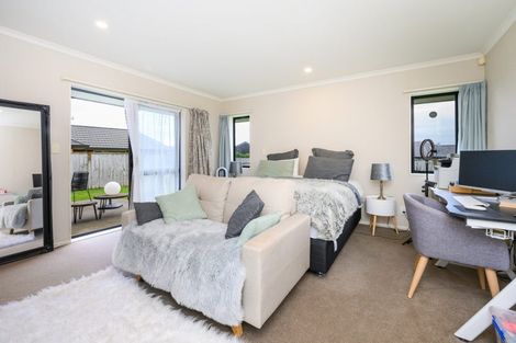 Photo of property in 161 Pacific Drive, Fitzherbert, Palmerston North, 4410
