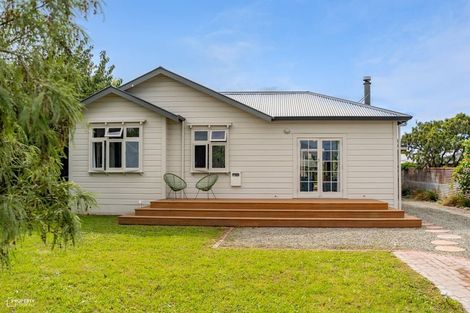 Photo of property in 65 Brandon Street, Featherston, 5710