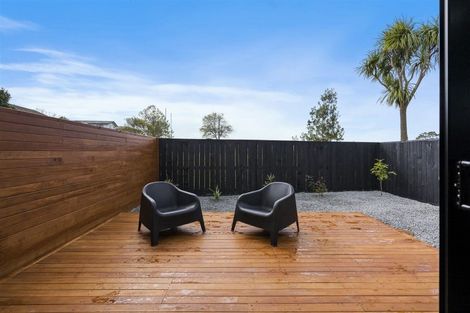 Photo of property in 10a Ballial Place, West Harbour, Auckland, 0618