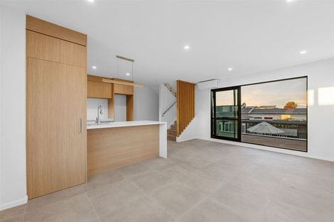 Photo of property in 28b Walker Road, Point Chevalier, Auckland, 1022