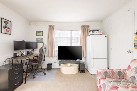 Photo of property in 8 Hart Street, Woolston, Christchurch, 8023