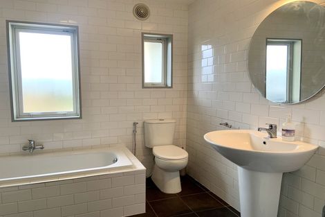 Photo of property in 15 Centaurus Road, Cashmere, Christchurch, 8022