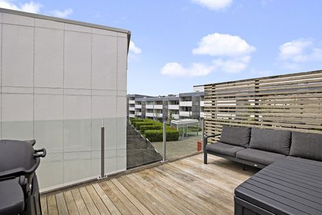 Photo of property in 20g Fisher-point Drive, Auckland Central, Auckland, 1010
