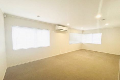 Photo of property in 1 Evelyn Road, Cockle Bay, Auckland, 2014