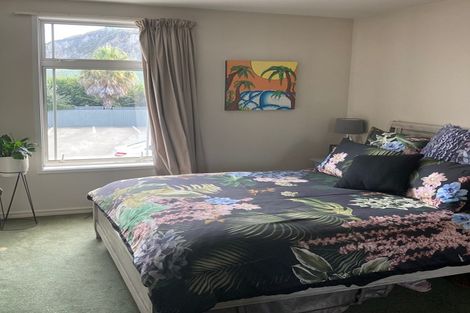 Photo of property in Admiralty Courts, 5/42 Marriner Street, Sumner, Christchurch, 8081