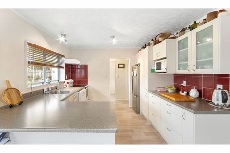 Photo of property in 7 Wainscott Street, Greenmeadows, Napier, 4112