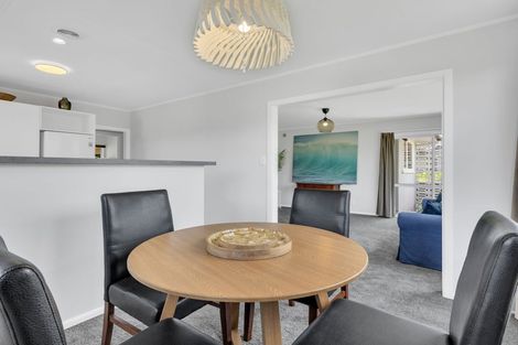 Photo of property in 13 Mangarau Crescent, Havelock North, 4130