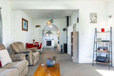 Photo of property in 19 Herbert Street, Mayfield, Blenheim, 7201