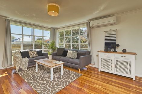 Photo of property in 2 Seddon Crescent, Marewa, Napier, 4110