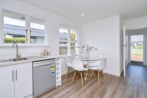 Photo of property in 3 Newport Street, Avondale, Christchurch, 8061