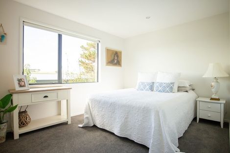 Photo of property in 27 Lori Lane, Coopers Beach, 0420