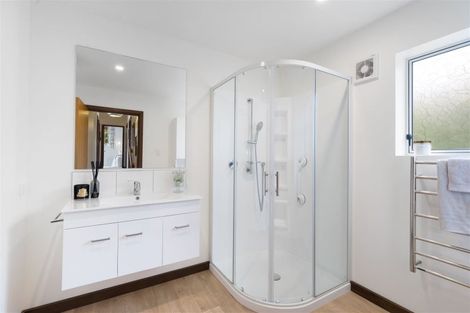 Photo of property in 19 Santa Maria Avenue, Mount Pleasant, Christchurch, 8081