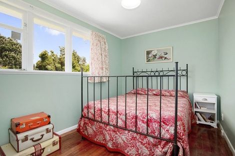 Photo of property in 73 Godley Street, Waiwhetu, Lower Hutt, 5010