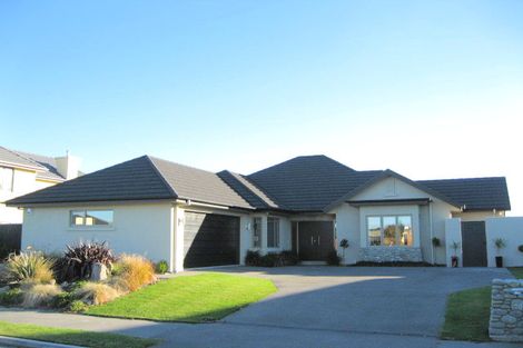 Photo of property in 20 Providence Place, Redwood, Christchurch, 8051