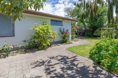 Photo of property in 2/5a Brogar Place, Casebrook, Christchurch, 8051