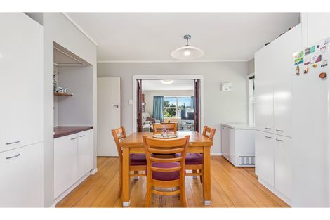 Photo of property in 34 Levesque Street, Birkdale, Auckland, 0626