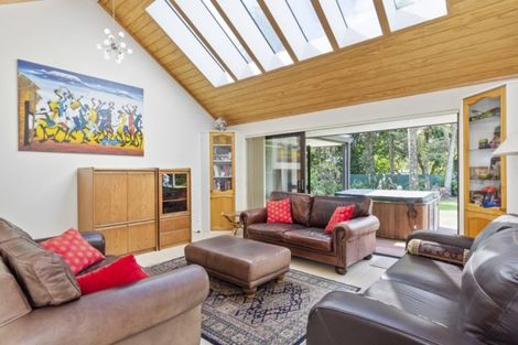 Photo of property in 330 Oropi Road, Oropi, Tauranga, 3173