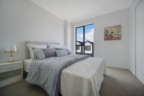 Photo of property in 38 Waipuhinui Way, Wiri, Auckland, 2104