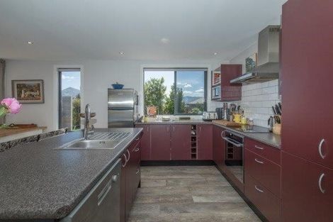 Photo of property in 25 Frye Crescent, Albert Town, Wanaka, 9305