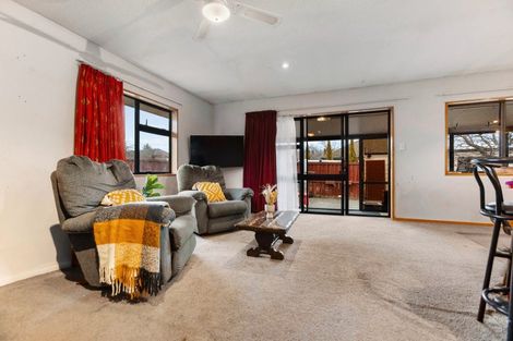 Photo of property in 16 Jollys Road, Cromwell, 9310