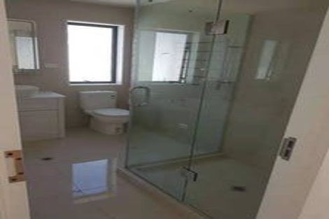 Photo of property in 31 Lawson Creek Street, Massey, Auckland, 0614