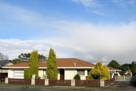 Photo of property in 100 Maxwells Line, Awapuni, Palmerston North, 4412