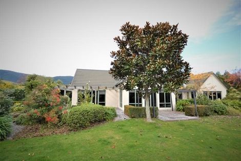 Photo of property in 12 Ardilea Avenue, Stoke, Nelson, 7011